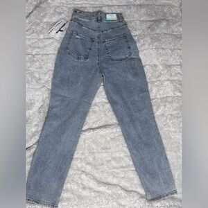 TINSELTOWN high waisted curvy mom jeans size 1/25